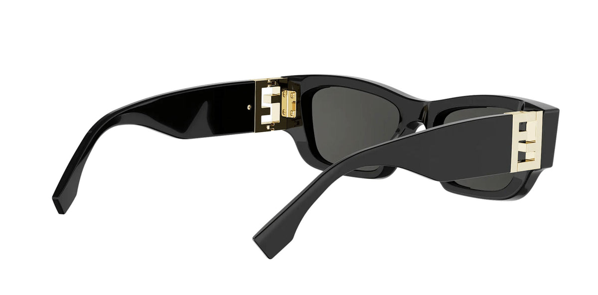 Fendi Fold FE40234I